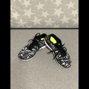 Champion Black/White Sneakers